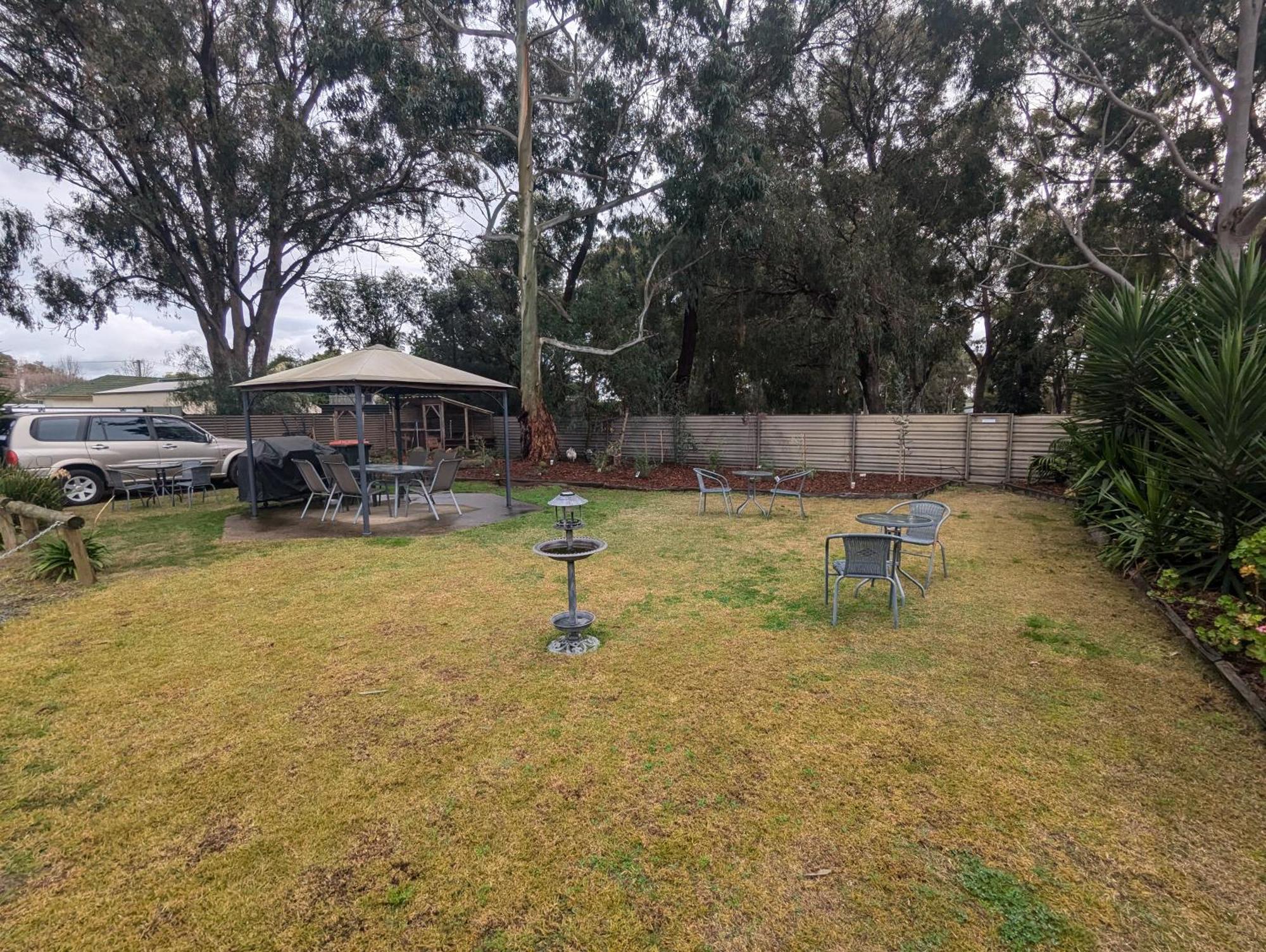 Kyabram Country Motel Экстерьер фото